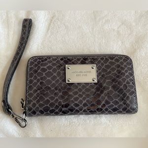 Michael Kors grey snakeskin wristlet